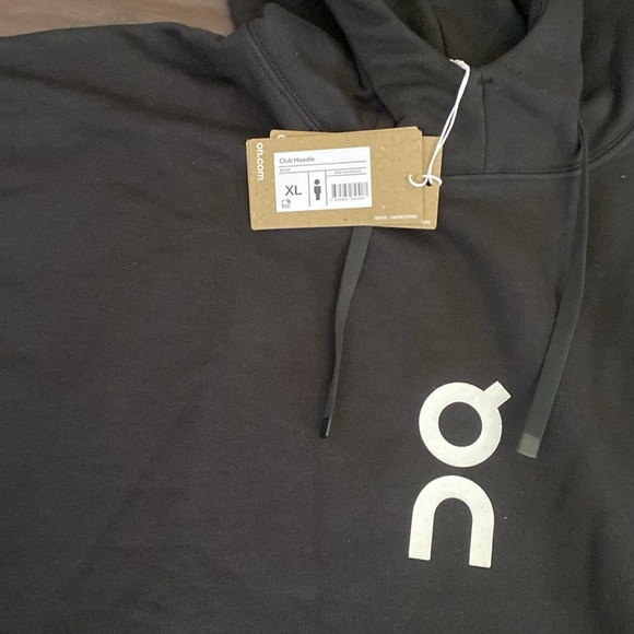 New On Cloud black long  sleeve hoodie  men’s size XL - Picture 4 of 6